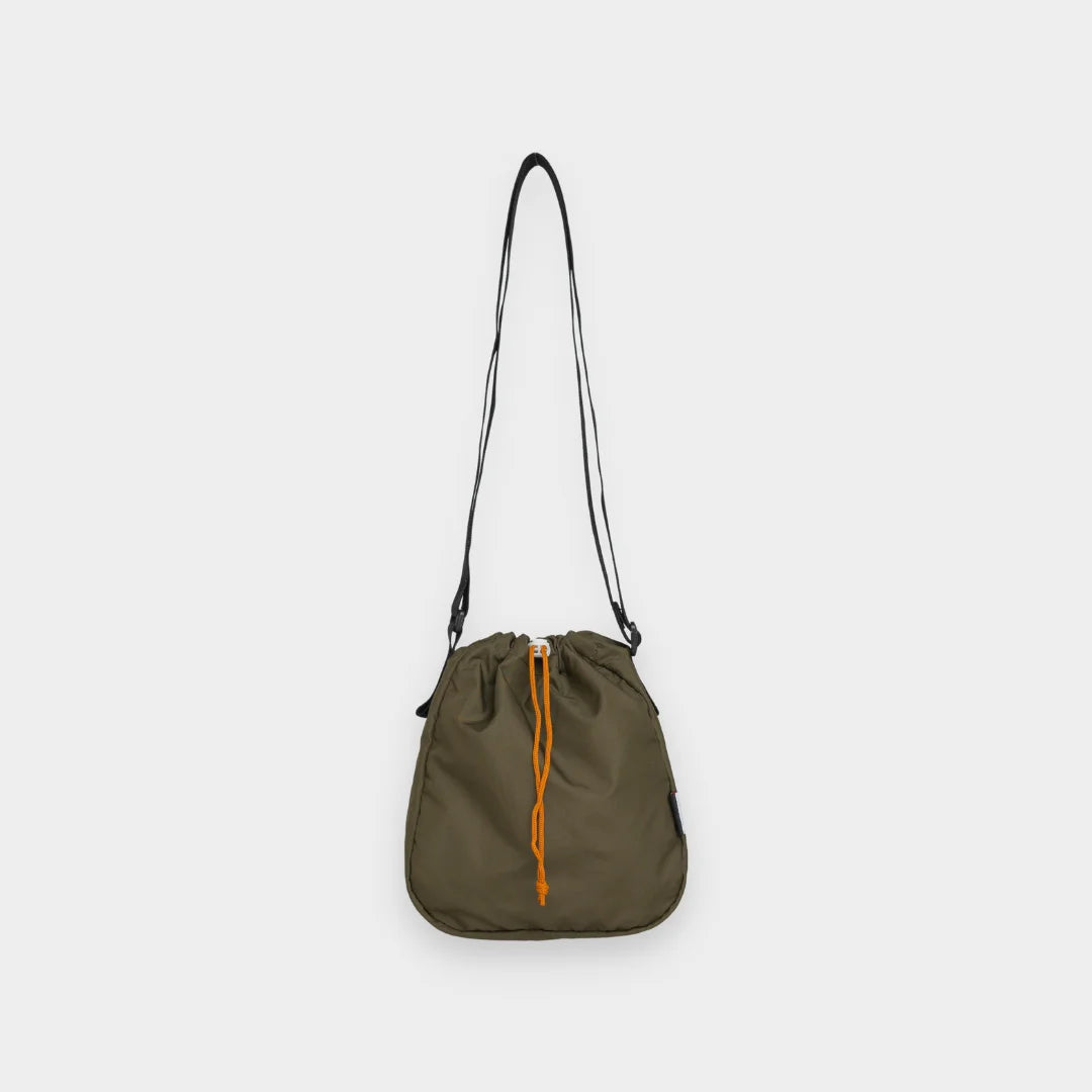 Mighu Sling Bag: Olive